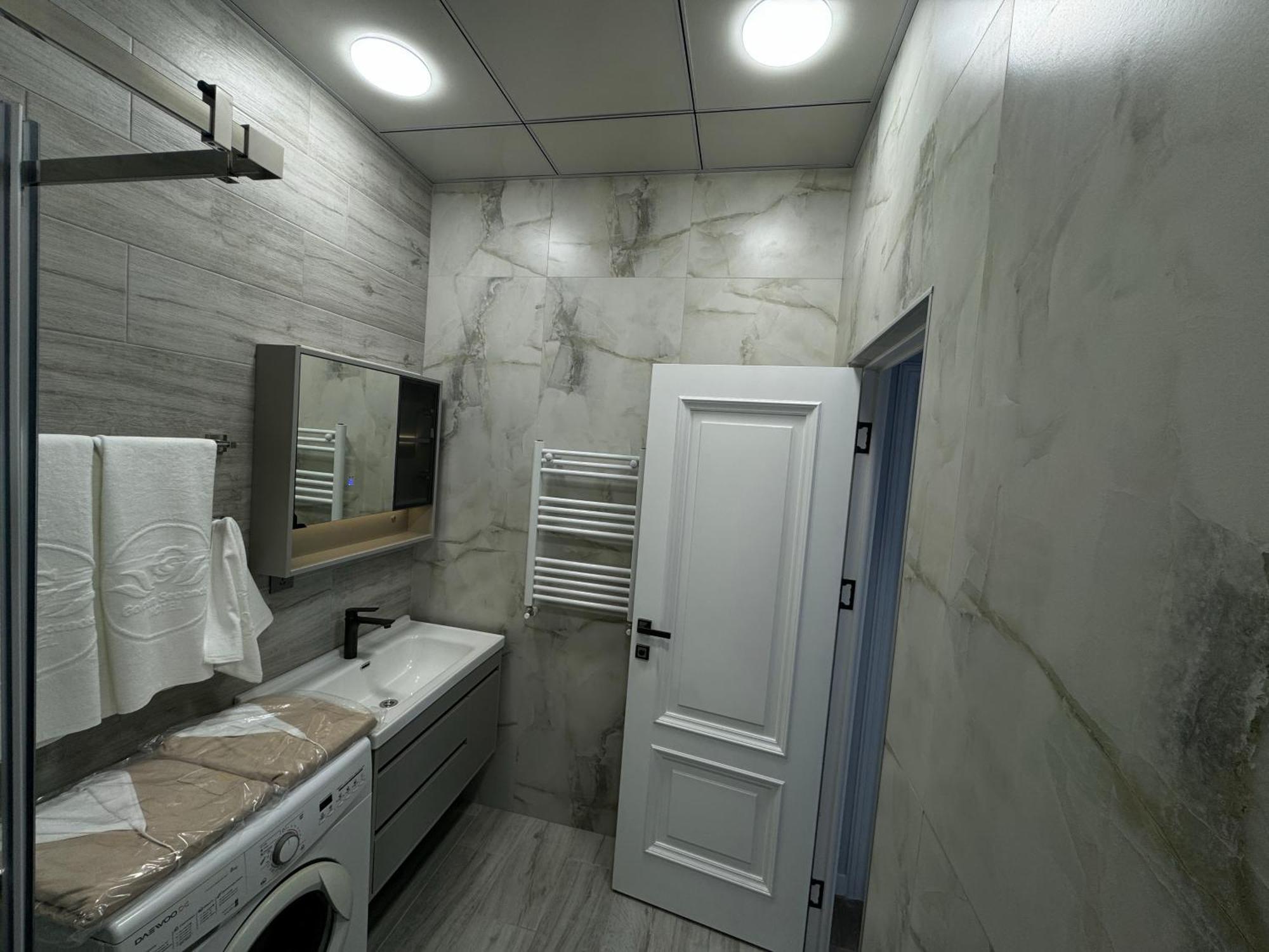 Gs Premium Hotel เยเรวาน ภายนอก รูปภาพ