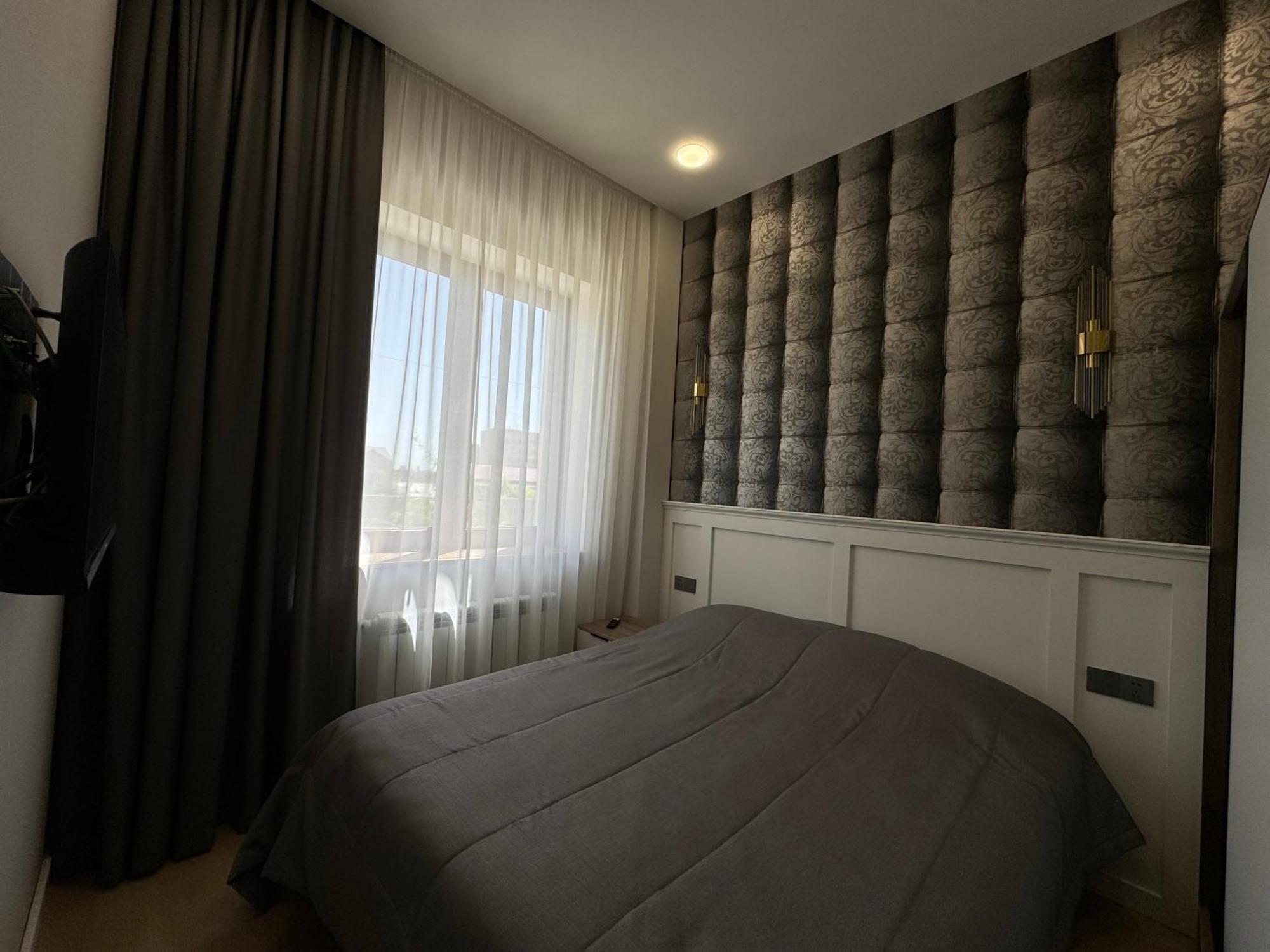 Gs Premium Hotel เยเรวาน ภายนอก รูปภาพ